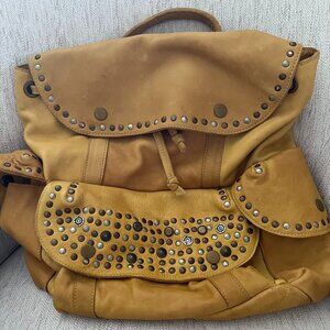 Viola Castellani Leather Backpack w/matching Wallet/wrist purse - Golden Yellow